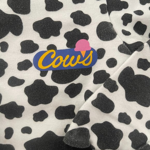 Cow's Pyjamas - Picture 2 of 3